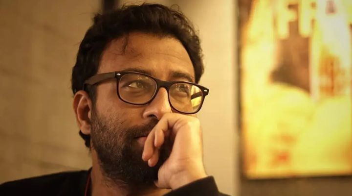 ২৪ দিন পর খোঁজ মিলল পরিচালক উৎসব মুখোপাধ্যায়ের